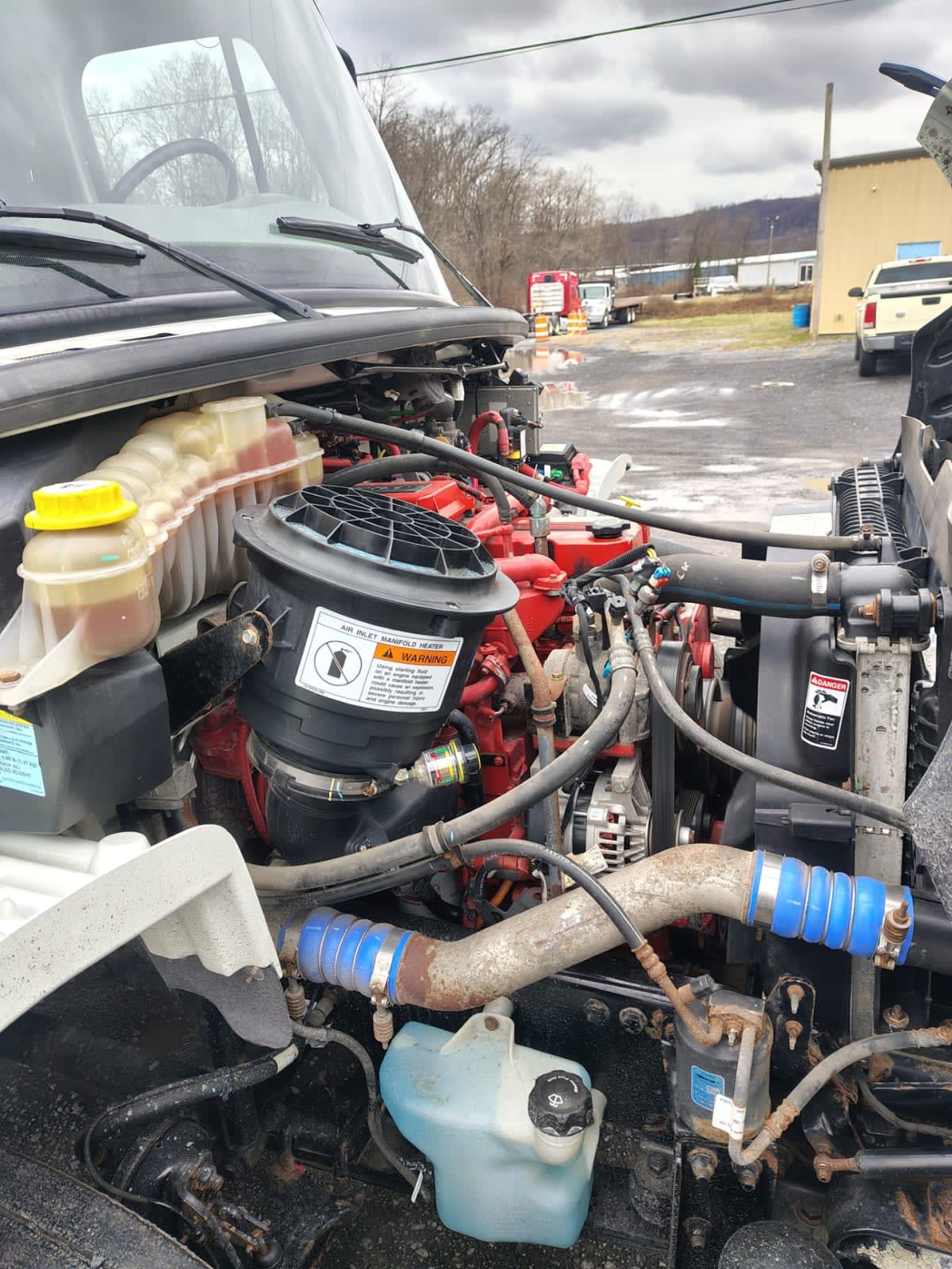 2020 Freightliner/Mercedes M2 106 293596