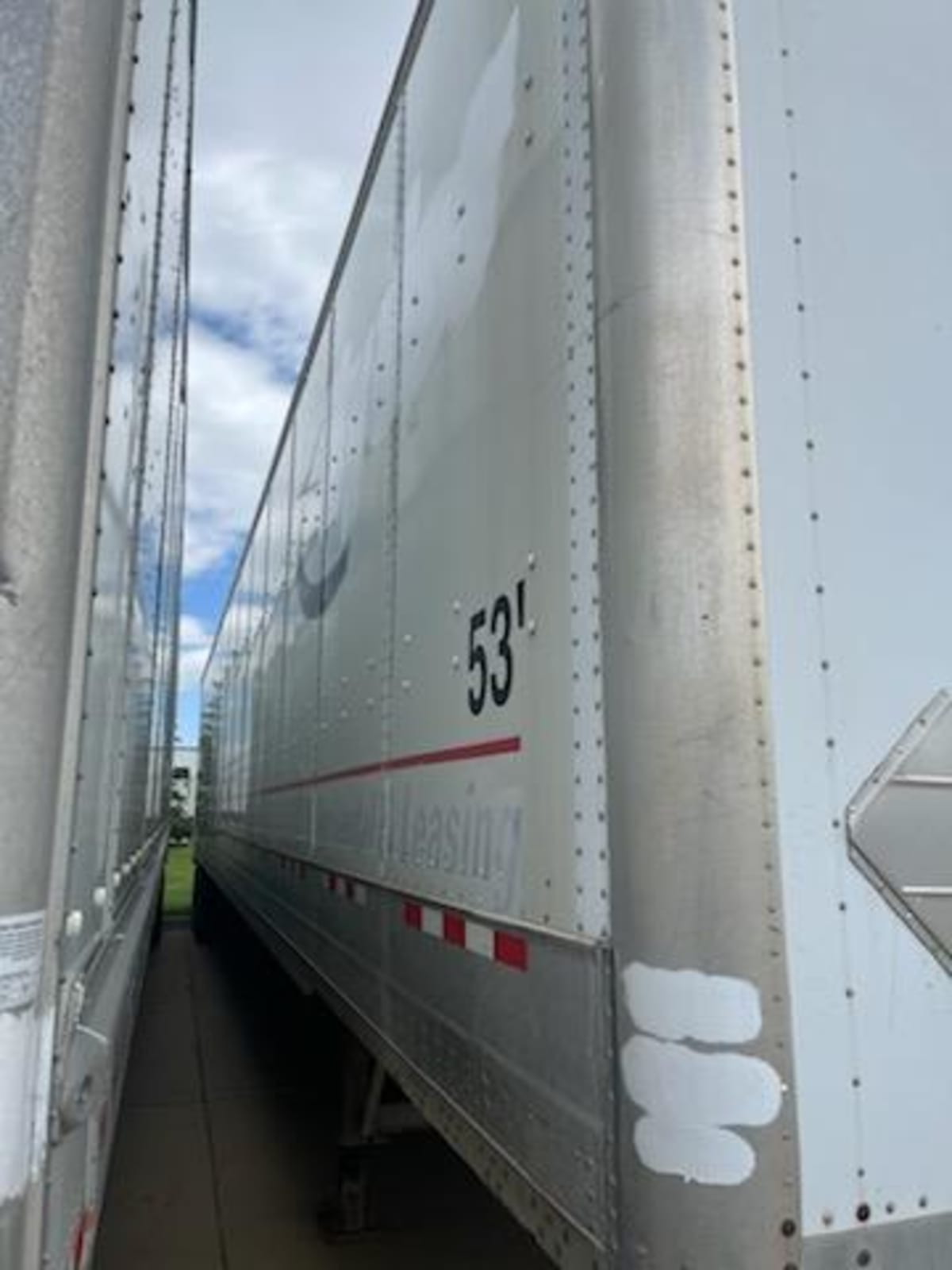 2009 Utility Trailers VS1R-28/151/96 293819