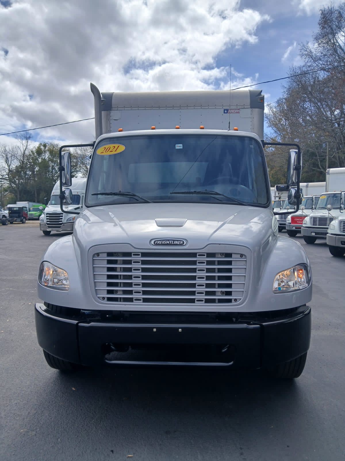 2021 Freightliner/Mercedes M2 106 294426