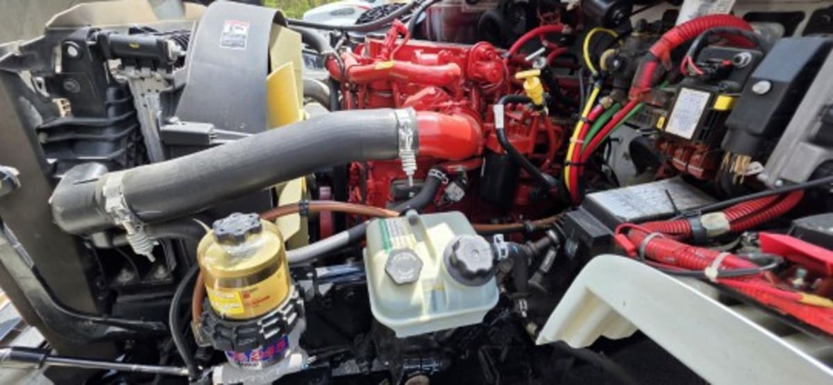 2021 Freightliner/Mercedes M2 106 294485