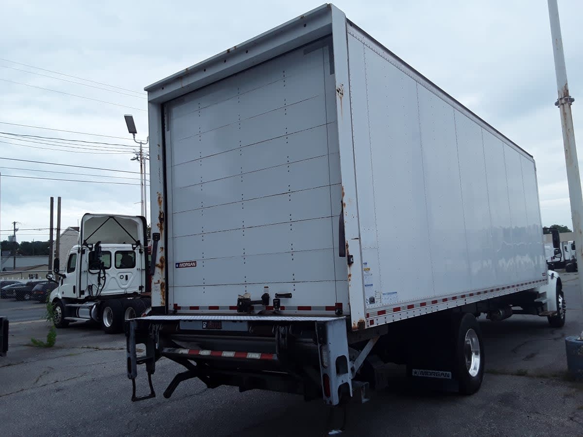 2020 Freightliner M2 106 in Allentown, PA — photo 4