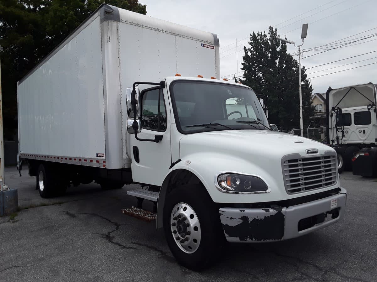 2020 Freightliner M2 106 in Allentown, PA — photo 3