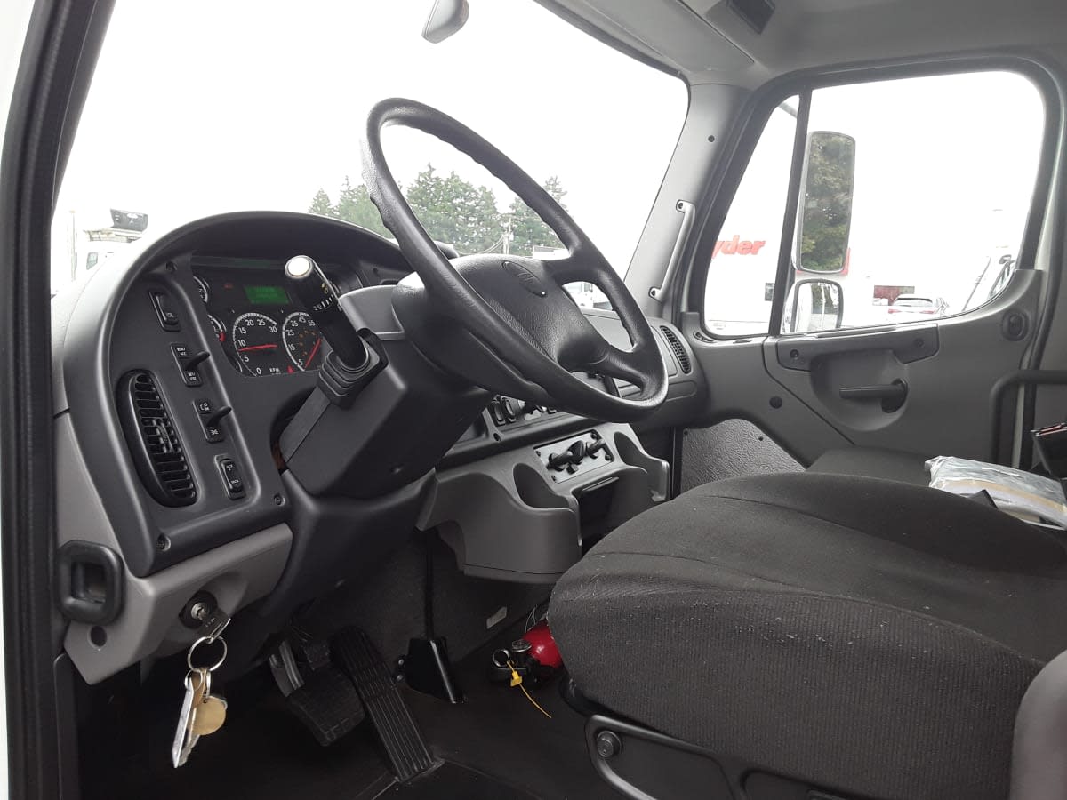 2020 Freightliner M2 106 in Allentown, PA — photo 7