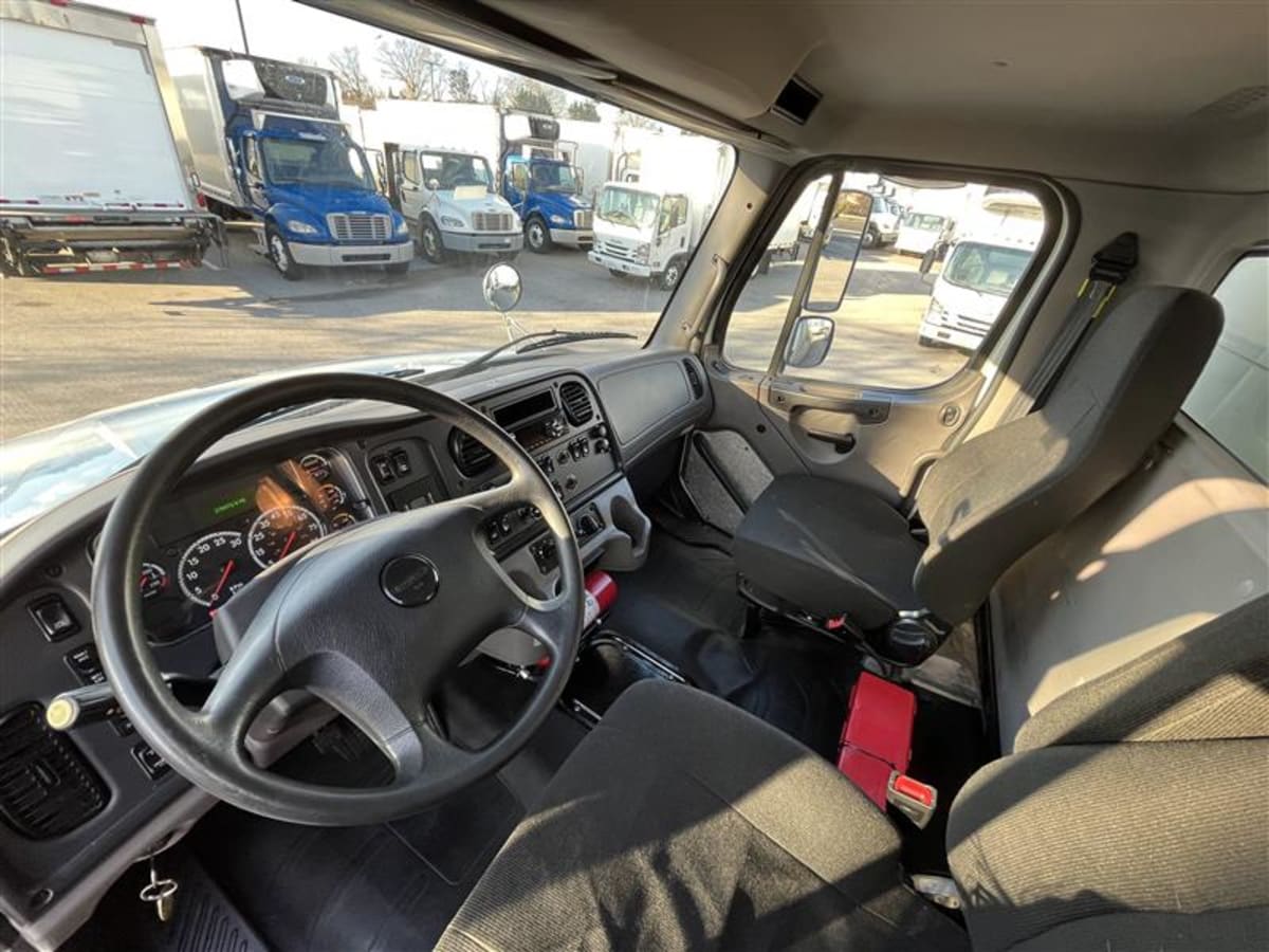 2021 Freightliner/Mercedes M2 106 294599