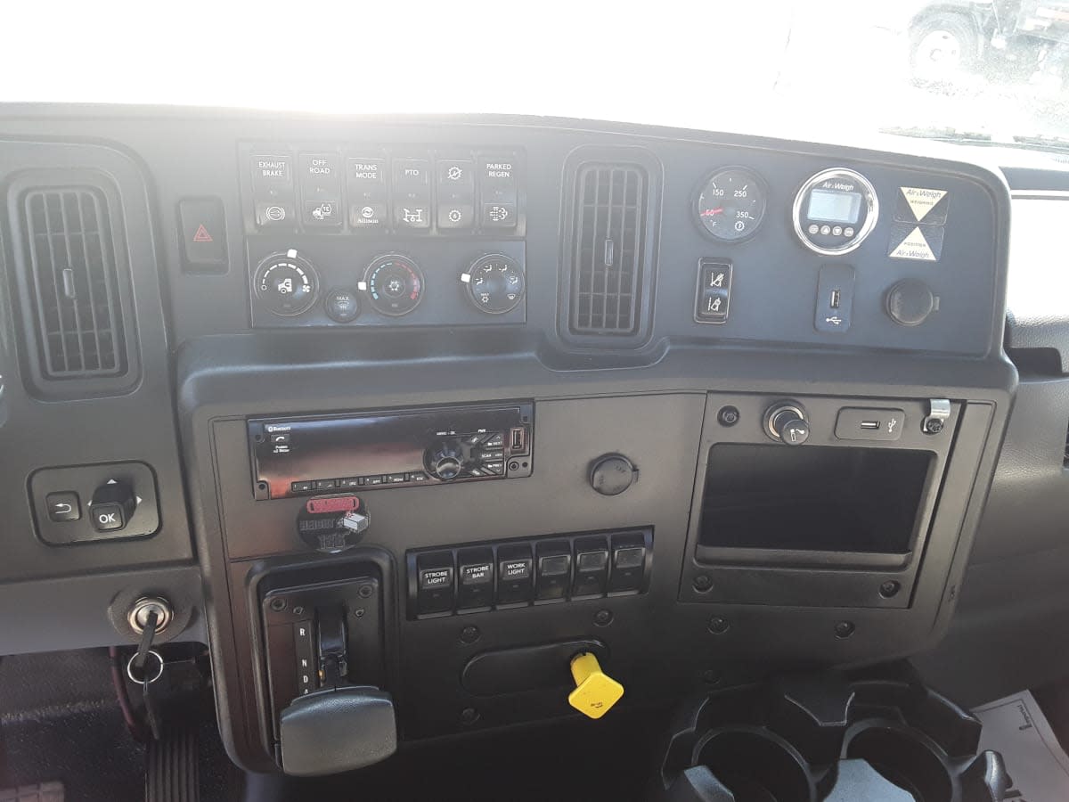 2020 Navistar International MV607 (4X2) 294648