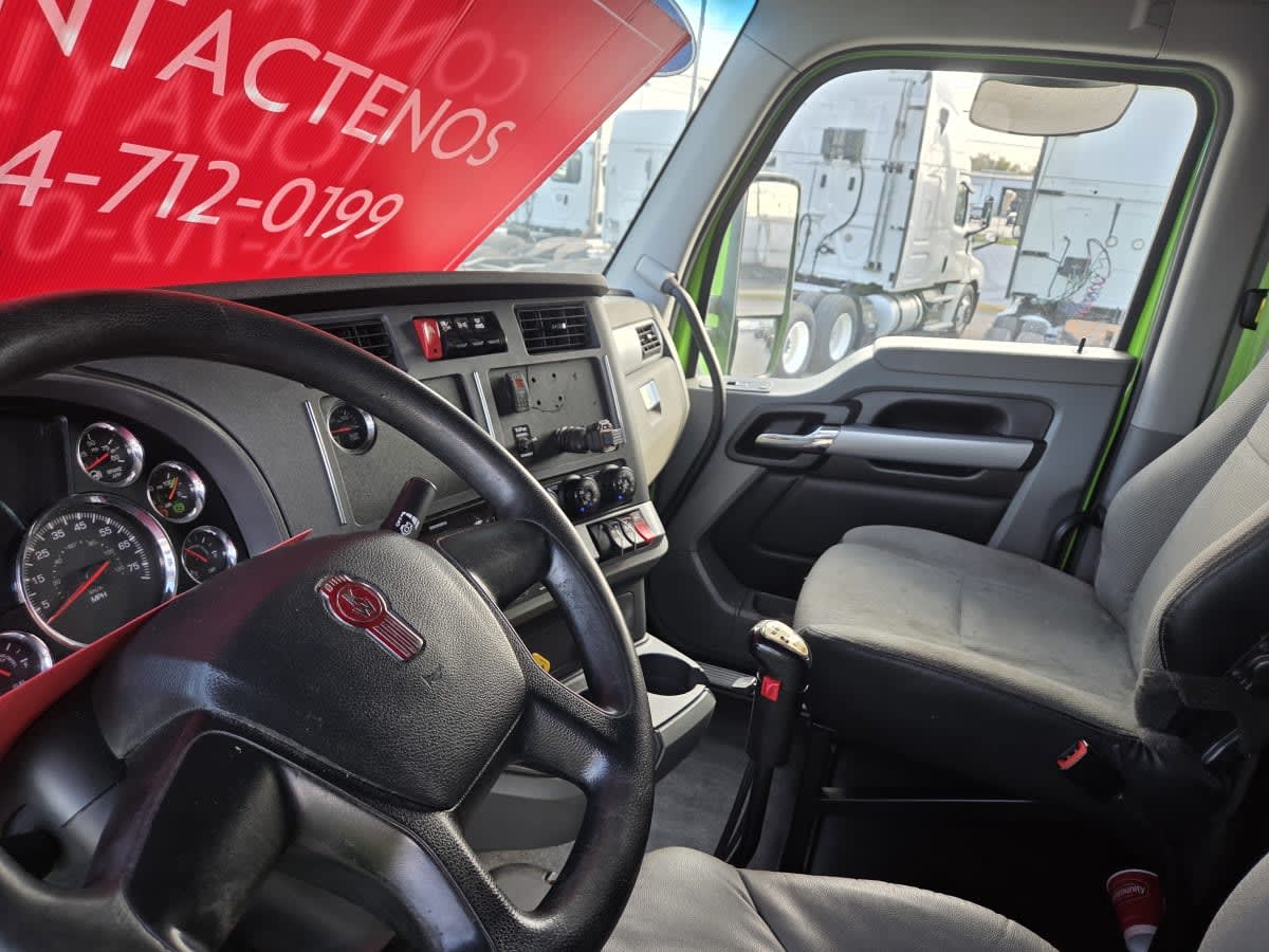 2020 Kenworth T680 - image 7