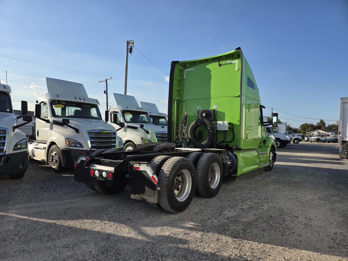 2020 Kenworth T680 - image 4