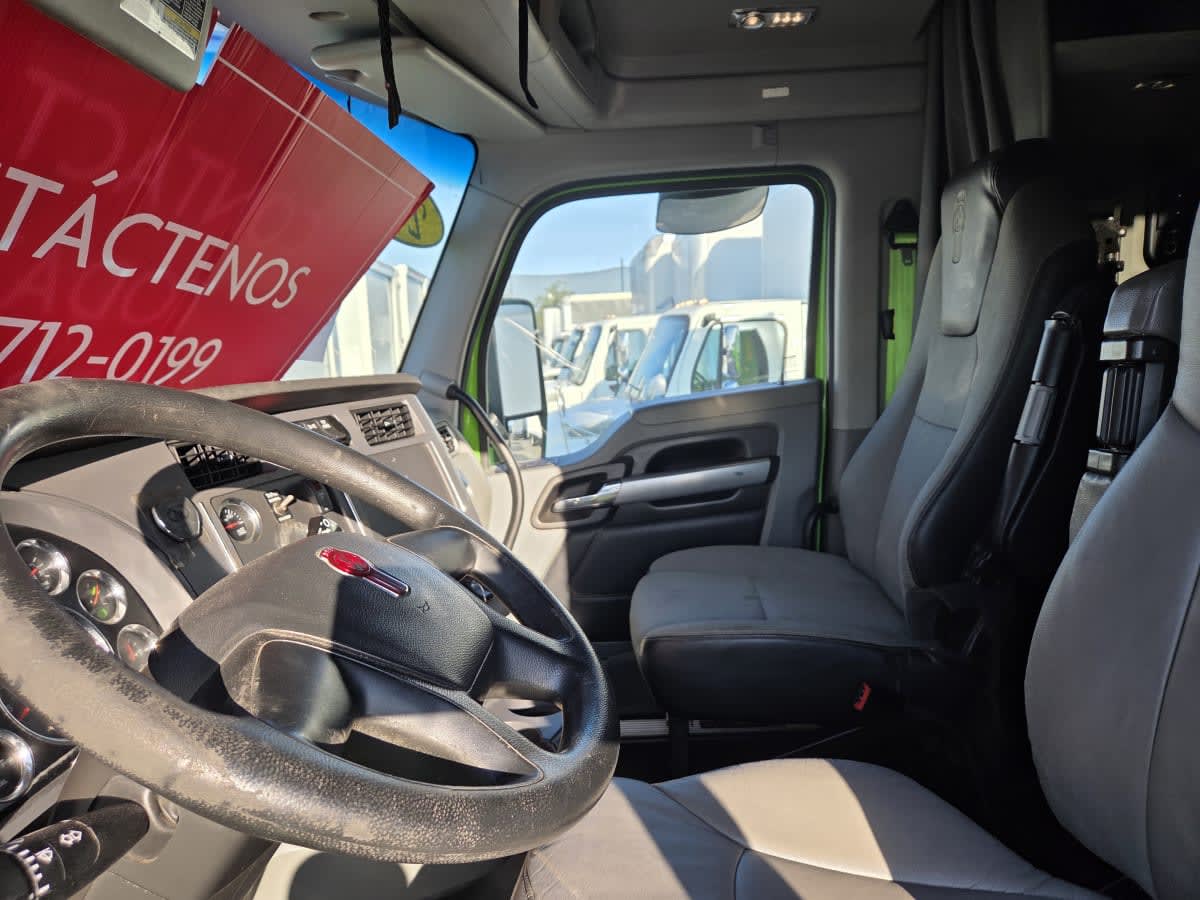 2020 Kenworth T680 - image 7