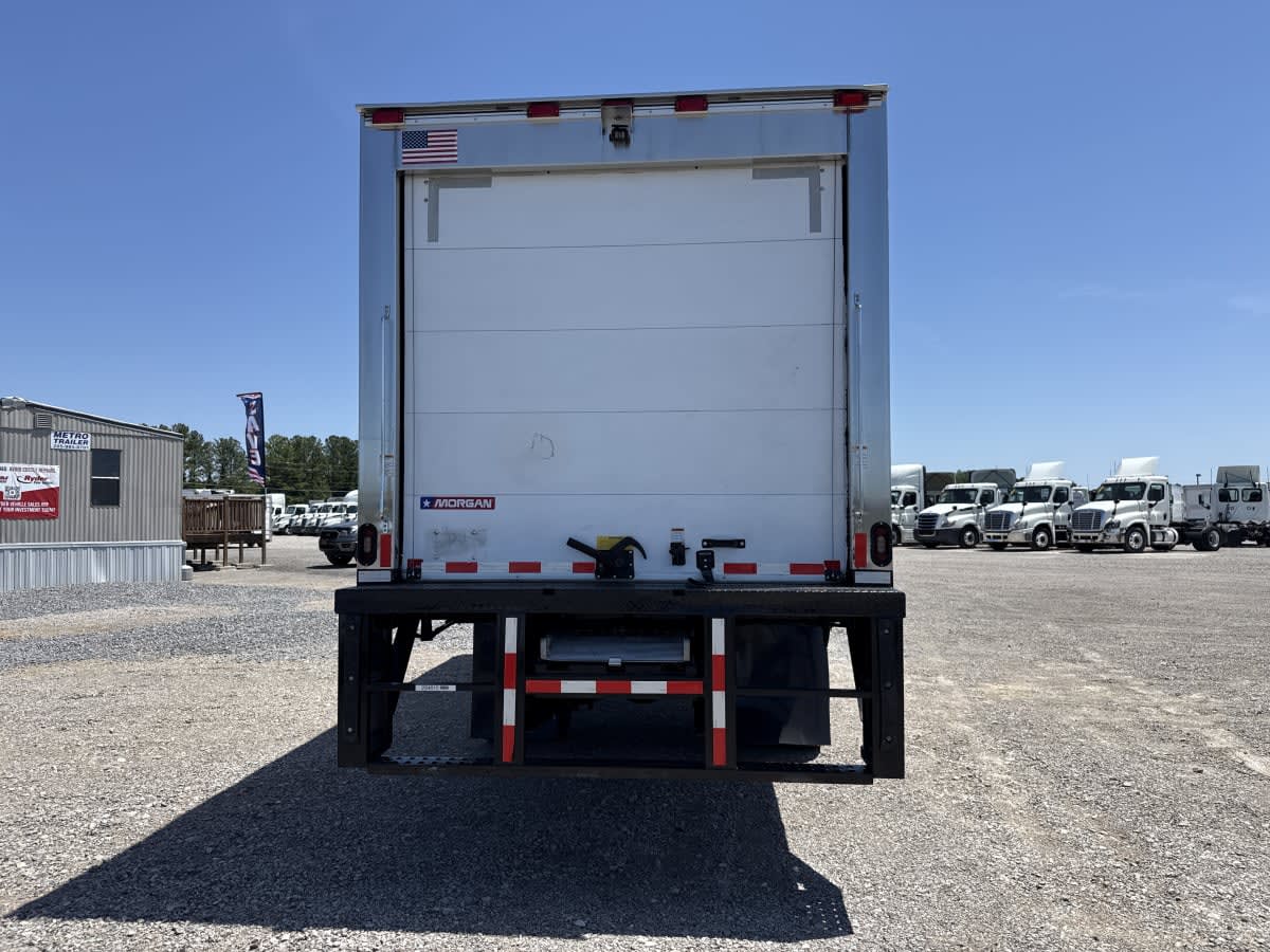 2020 Freightliner/Mercedes M2 106 294810