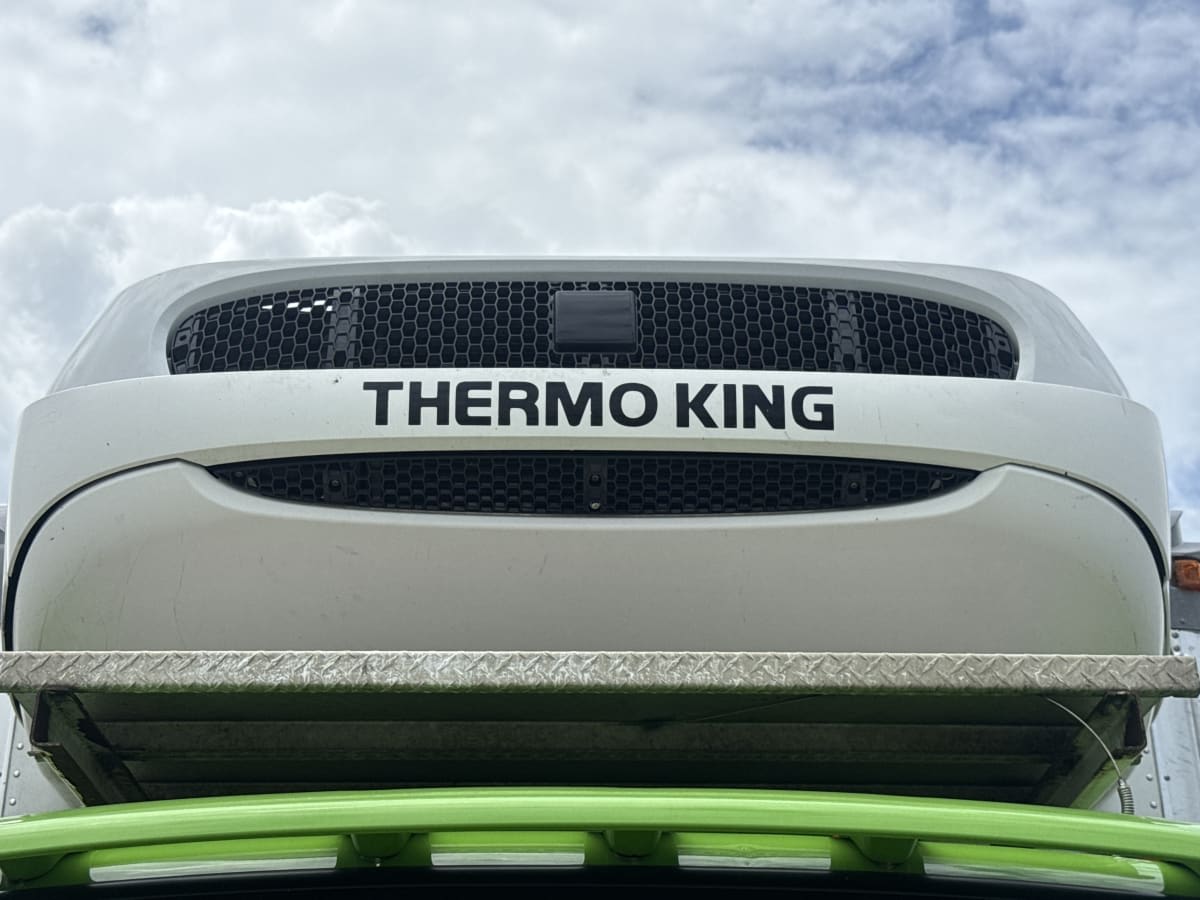 2020 Freightliner/Mercedes M2 106 294873