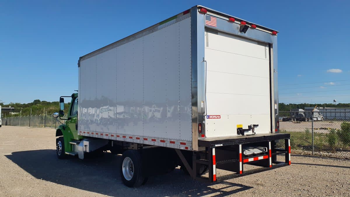 2020 Freightliner/Mercedes M2 106 294876