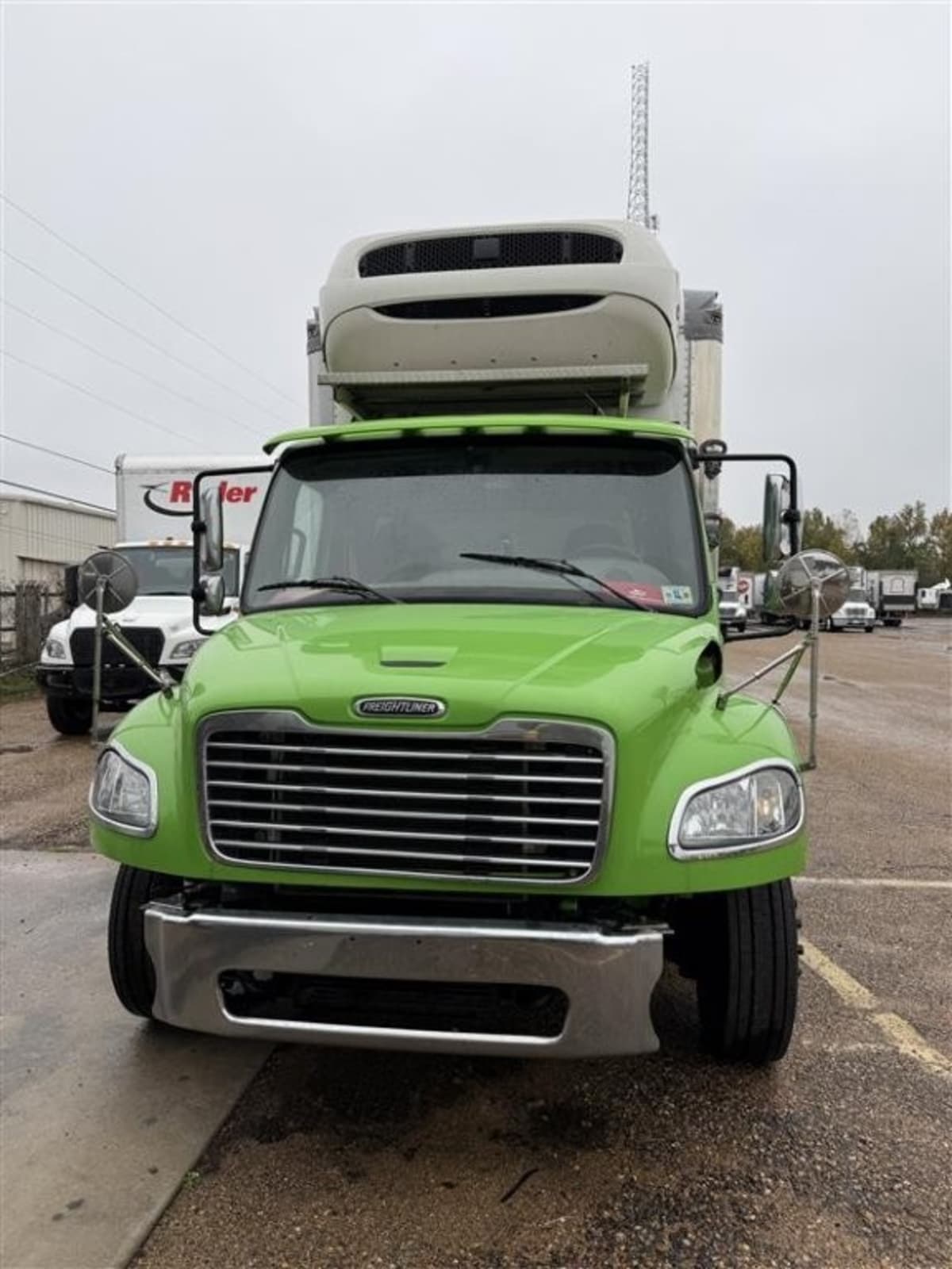 2020 Freightliner/Mercedes M2 106 294891