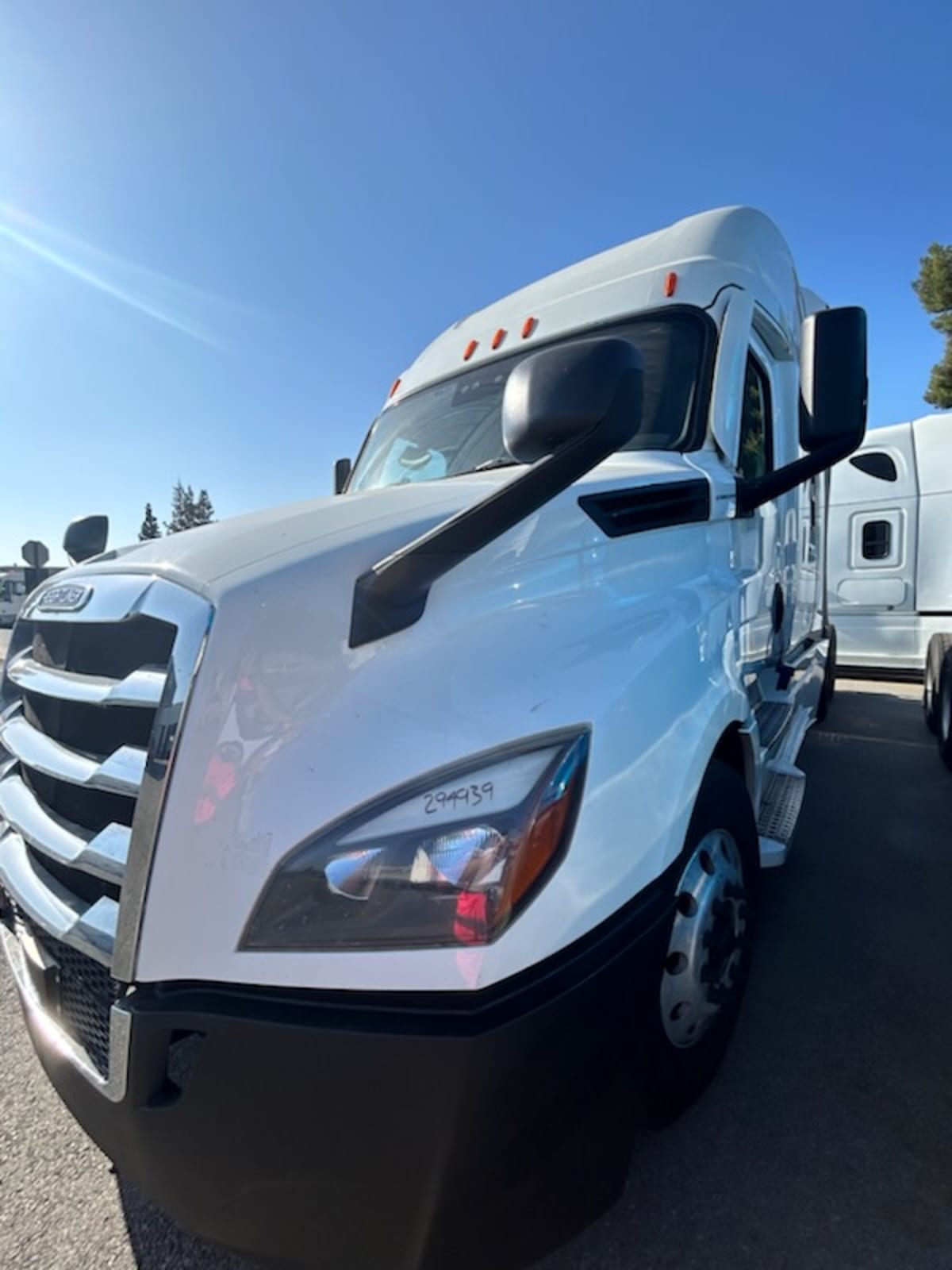 2021 Freightliner/Mercedes NEW CASCADIA PX12664 294939