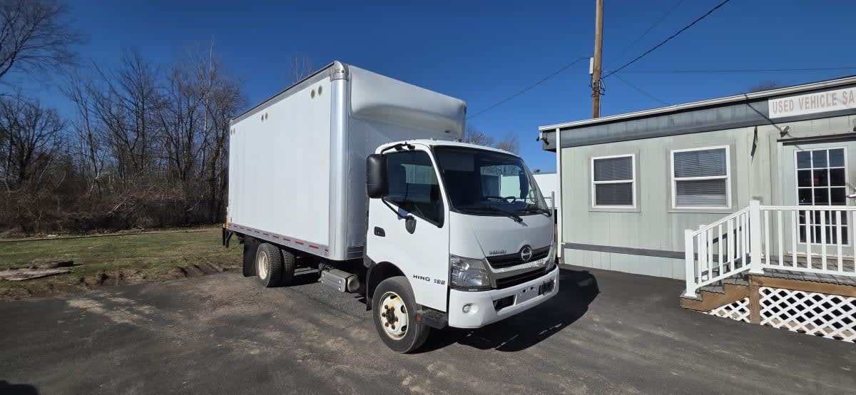 2020 Hino HINO 195 294947