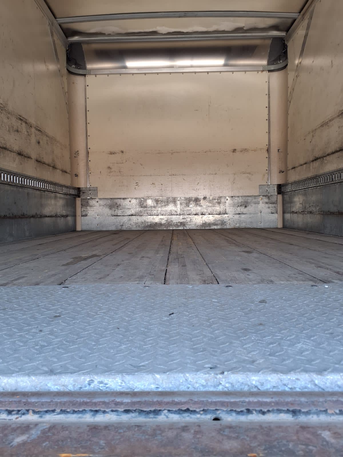 2021 Freightliner M2 106 295118