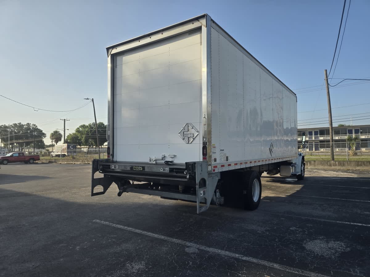 2021 Freightliner M2 106 in Tampa, FL — photo 6