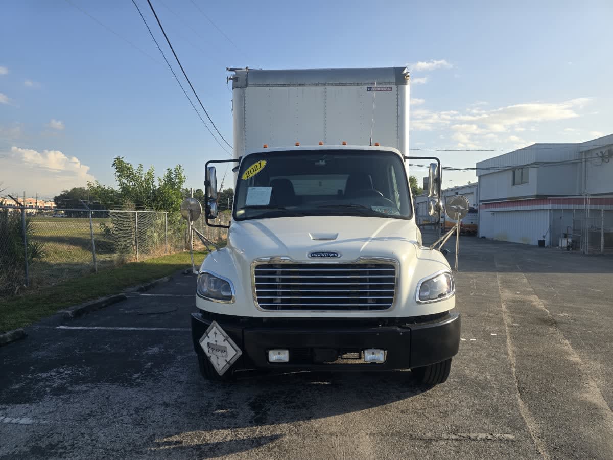 2021 Freightliner M2 106 in Tampa, FL — photo 2
