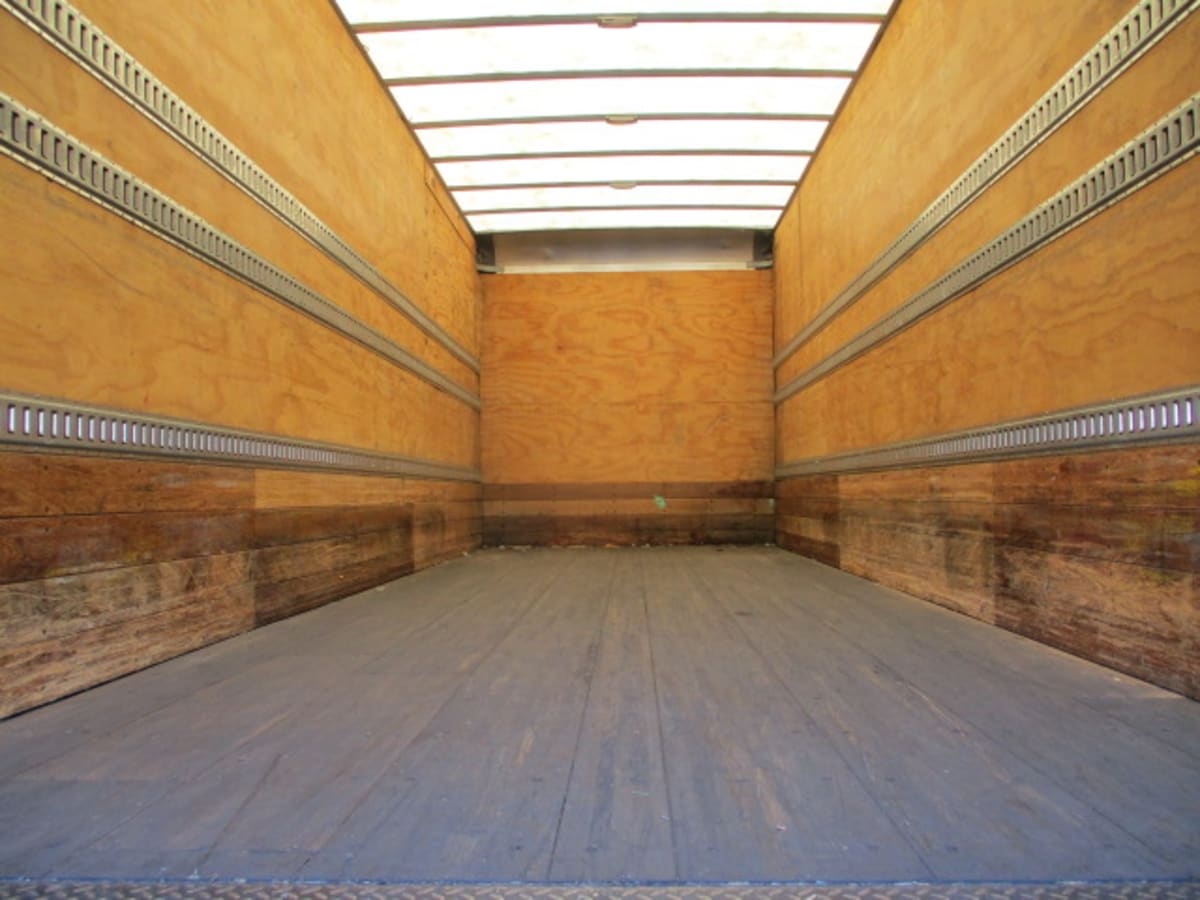 2021 Freightliner/Mercedes M2 106 295459