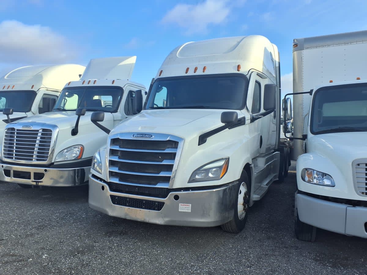 2021 Freightliner - image 1