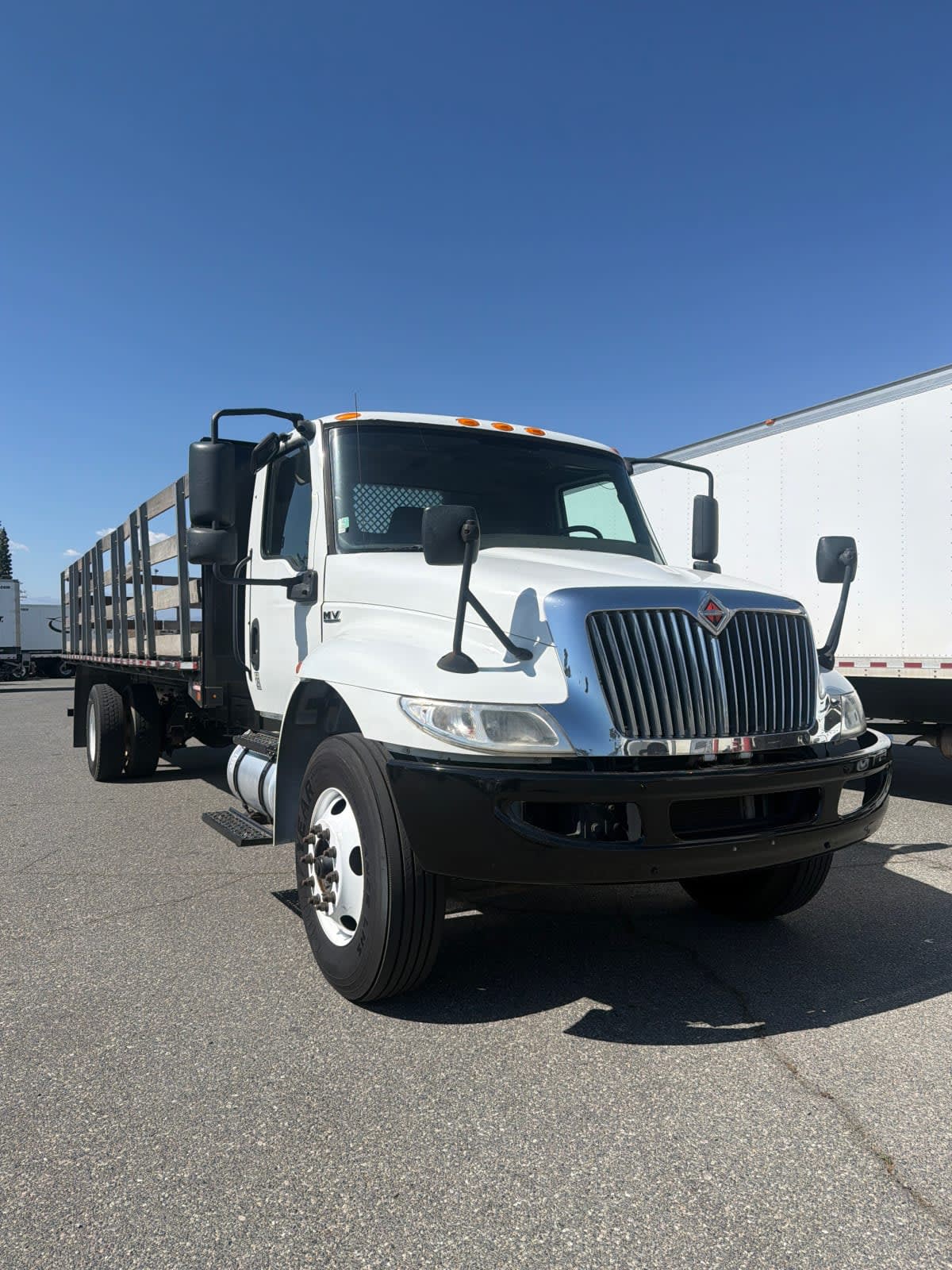2021 Navistar International MV607 (4X2) 295946