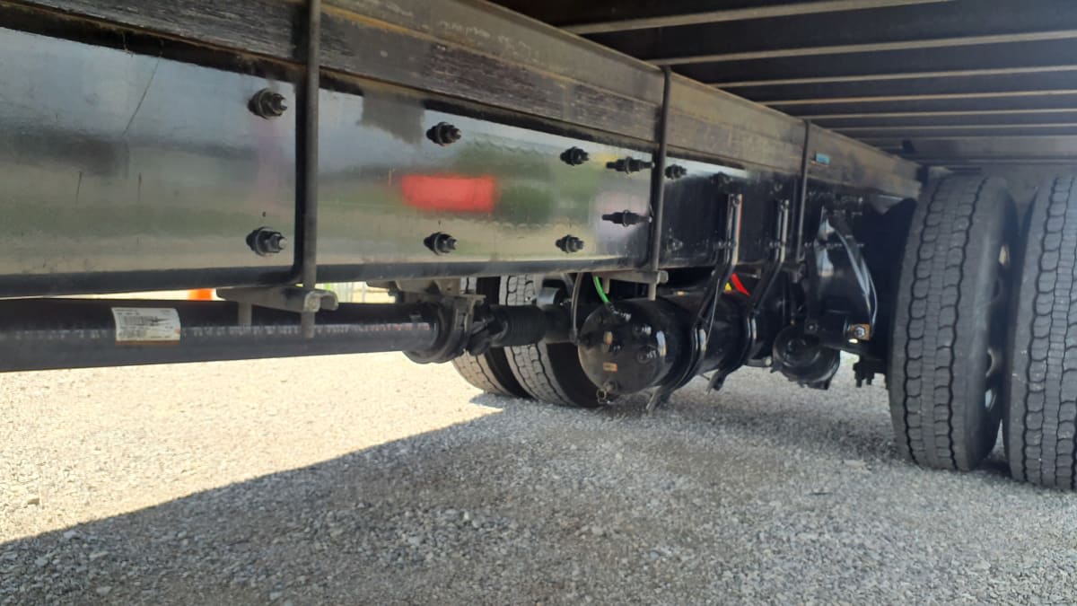 2021 Freightliner/Mercedes M2 106 296328