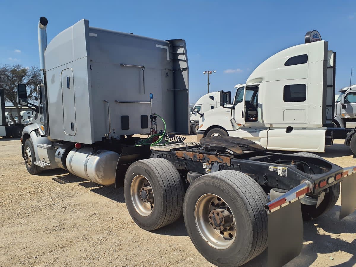 2021 Peterbilt 579 296331