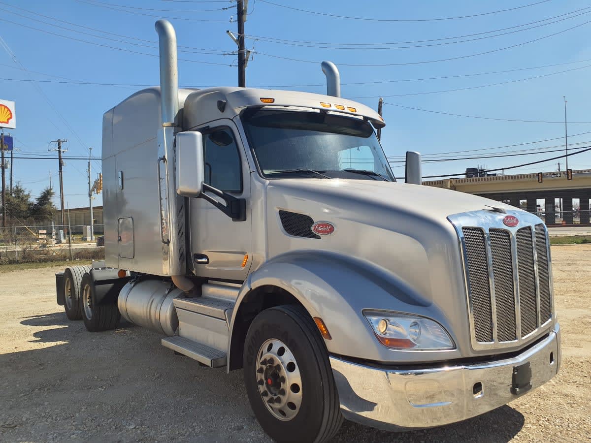 2021 Peterbilt 579 296331