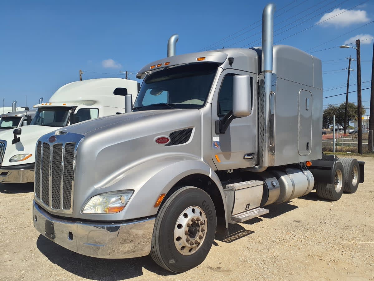 2021 Peterbilt 579 296331