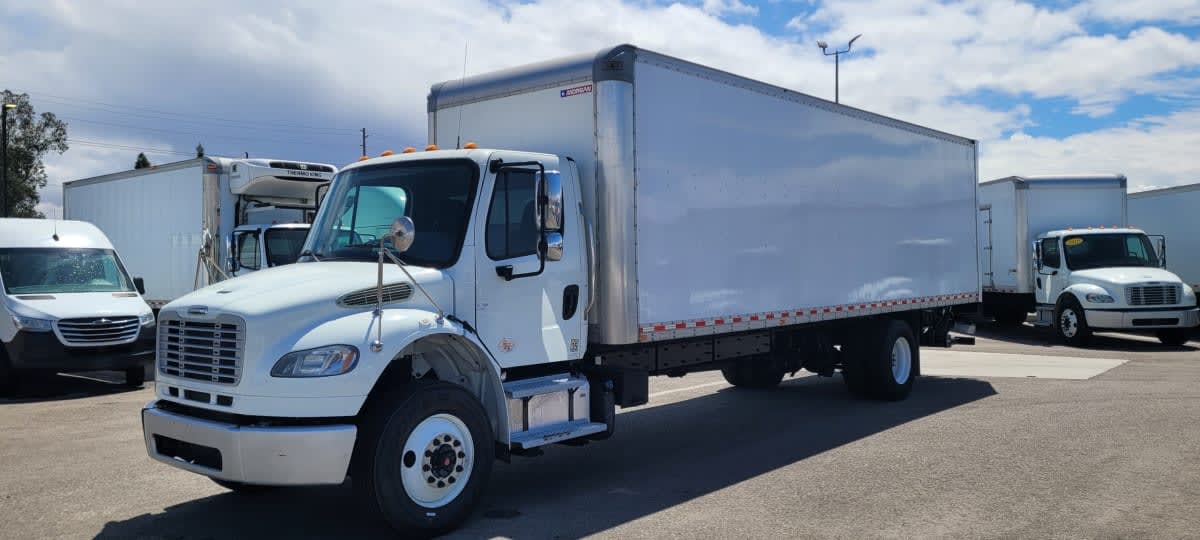 2021 Freightliner/Mercedes M2 106 296690