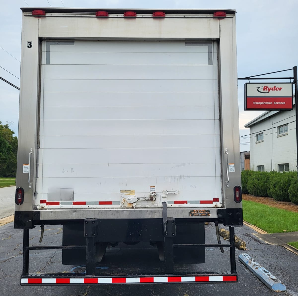 2021 Freightliner M2 106 in Atlanta, GA — photo 5
