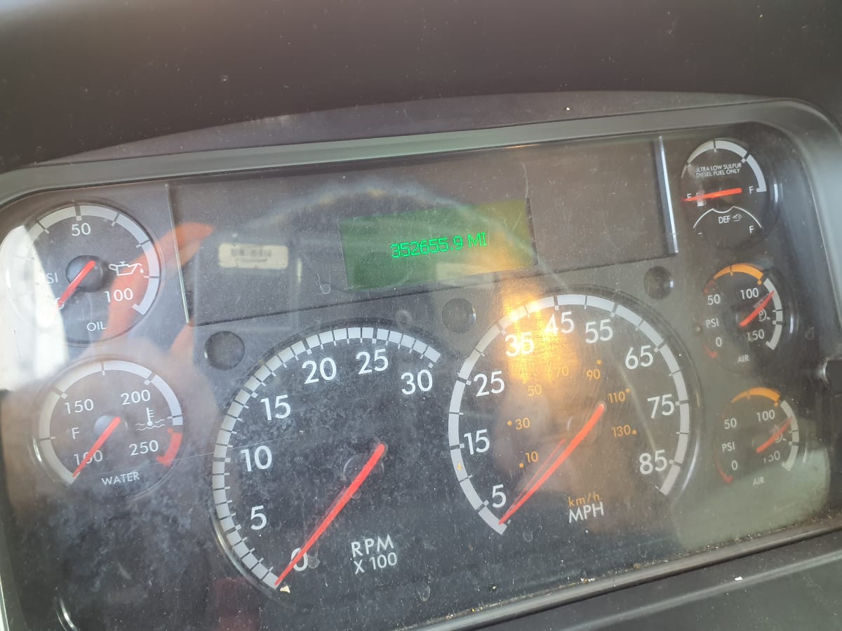 2021 Freightliner/Mercedes M2 106 297089