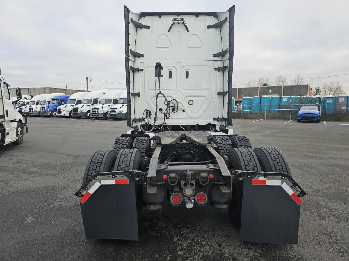 2021 Freightliner/Mercedes NEW CASCADIA PX12664 297388