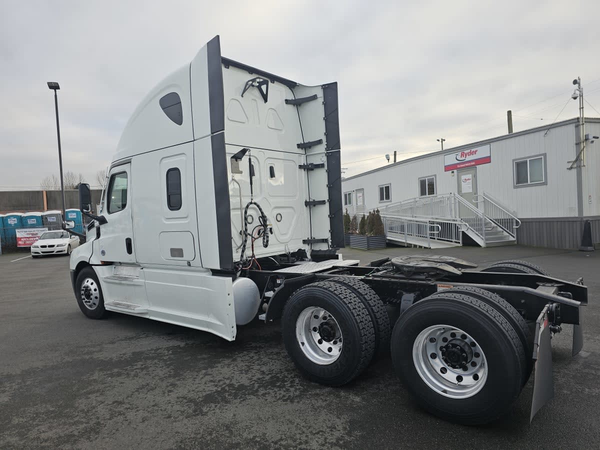 2021 Freightliner/Mercedes NEW CASCADIA PX12664 297388