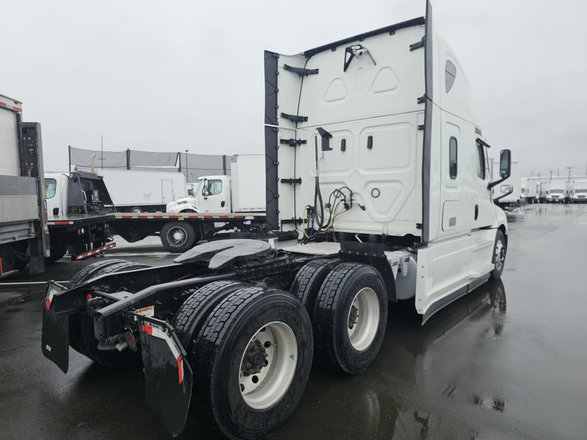 2021 Freightliner/Mercedes NEW CASCADIA PX12664 297389