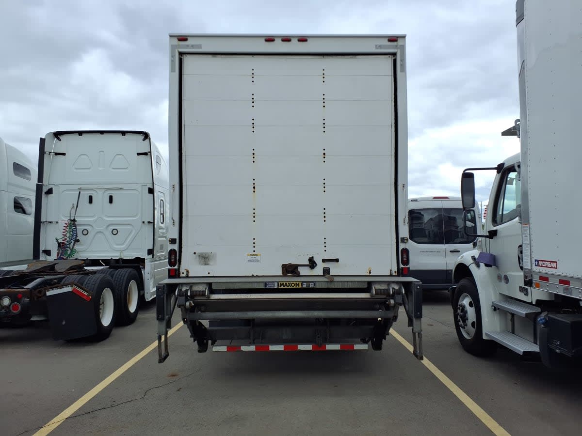 2021 Freightliner M2 106 297806