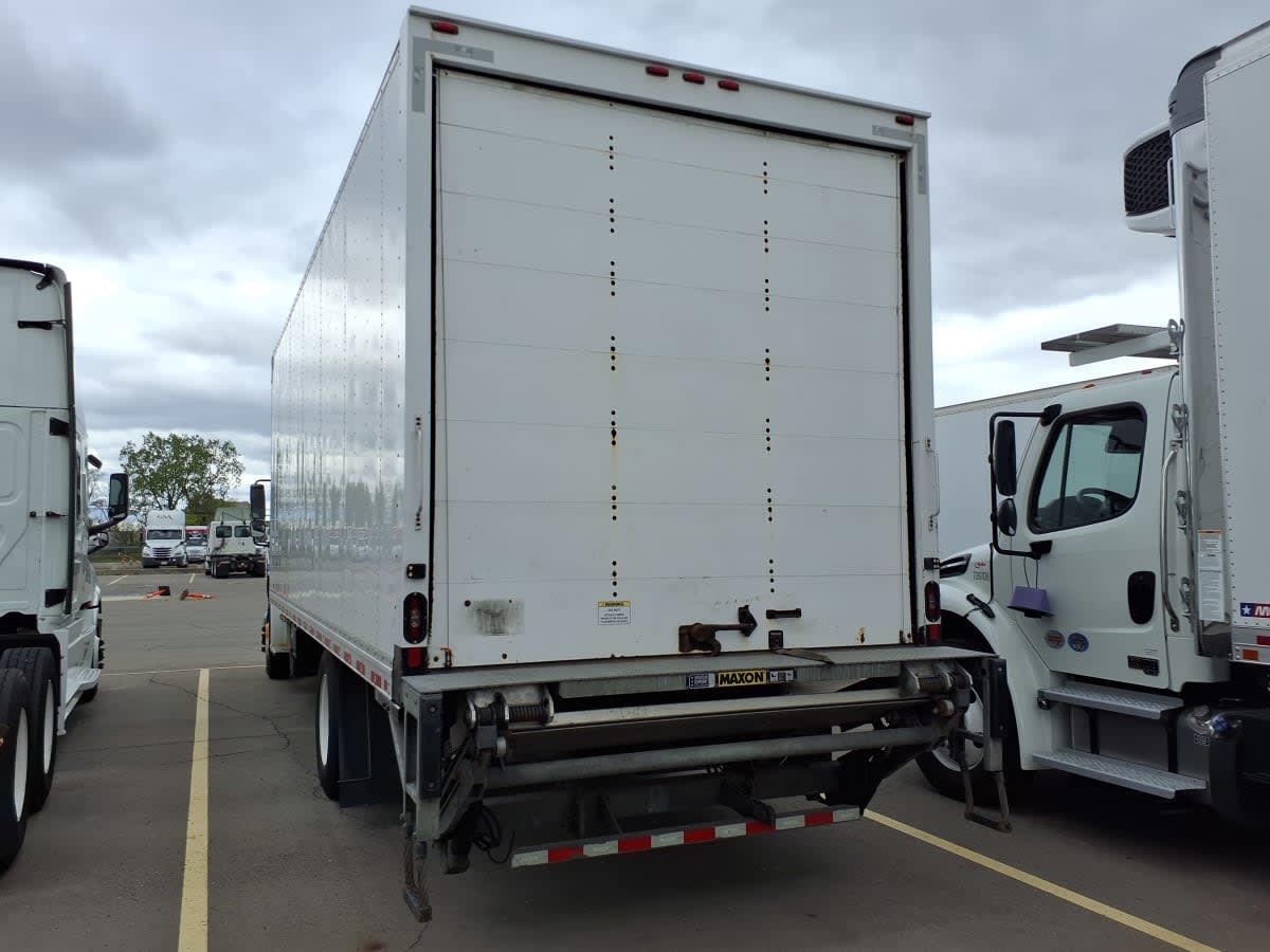 2021 Freightliner M2 106 297806