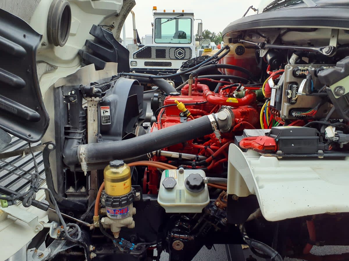 2021 Freightliner/Mercedes M2 106 298086
