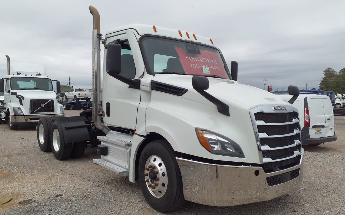 2021 Freightliner/Mercedes NEW CASCADIA PX12664 298323
