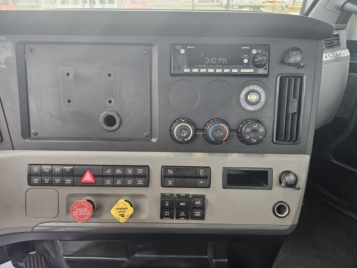 2021 Freightliner/Mercedes NEW CASCADIA PX12664 298330