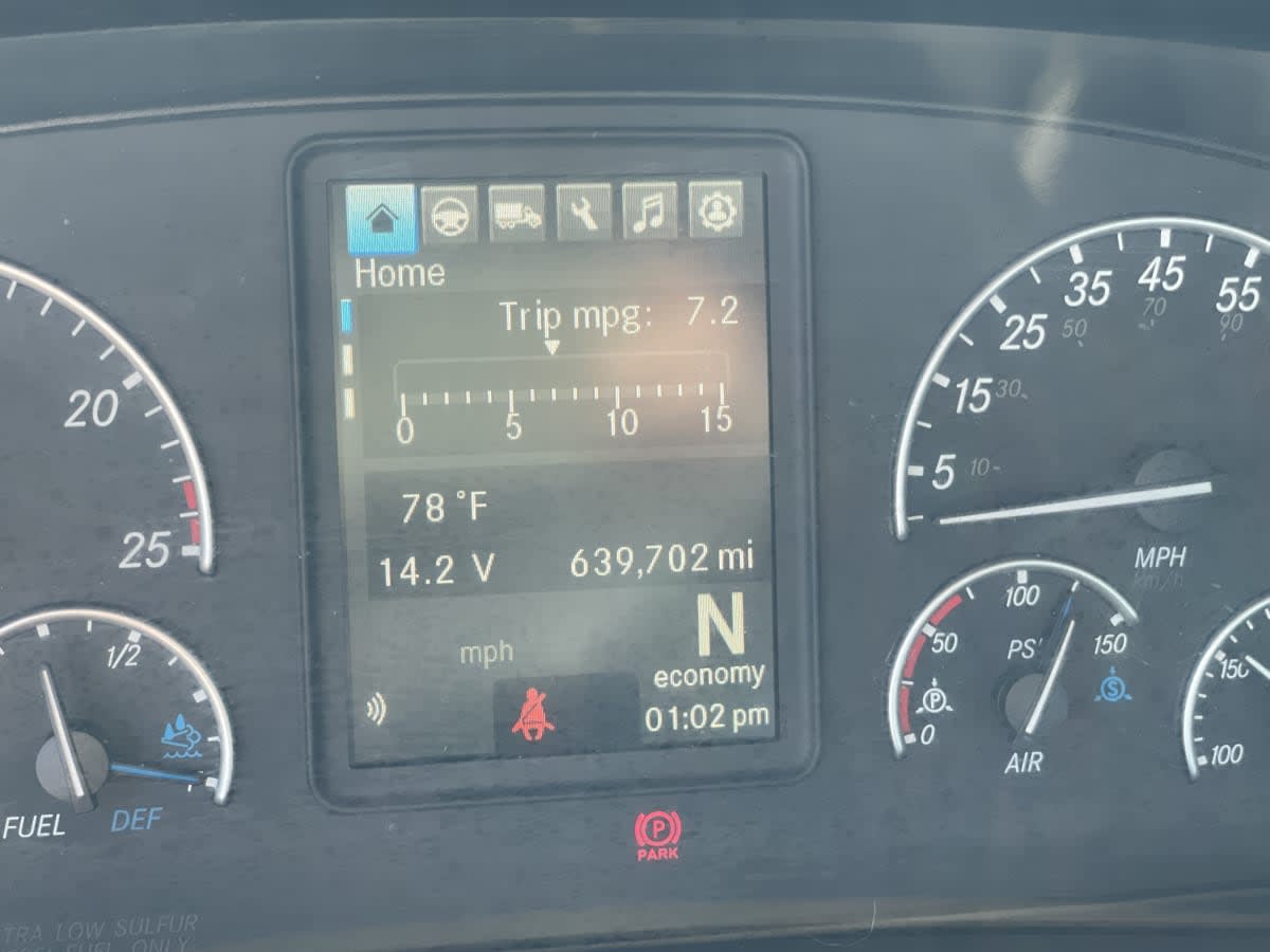 2021 Freightliner - image 9