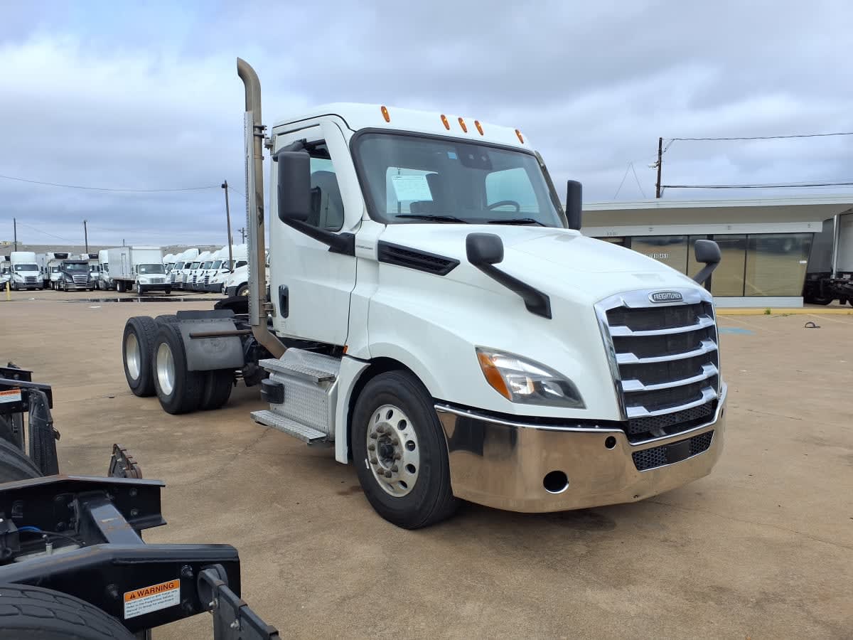 2021 Freightliner/Mercedes NEW CASCADIA PX12664 298351