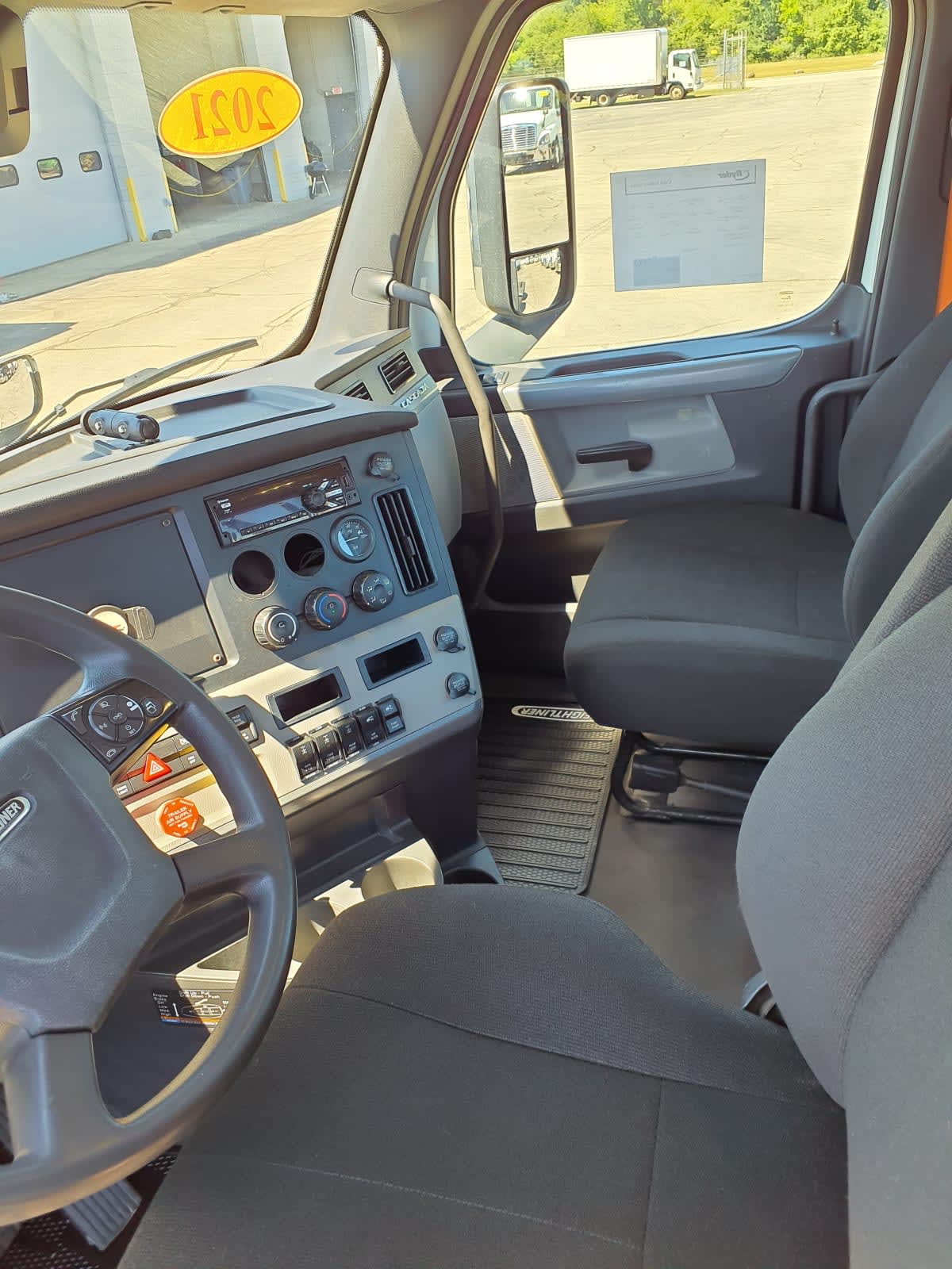 2021 Freightliner/Mercedes CASCADIA PX11664ST 298613