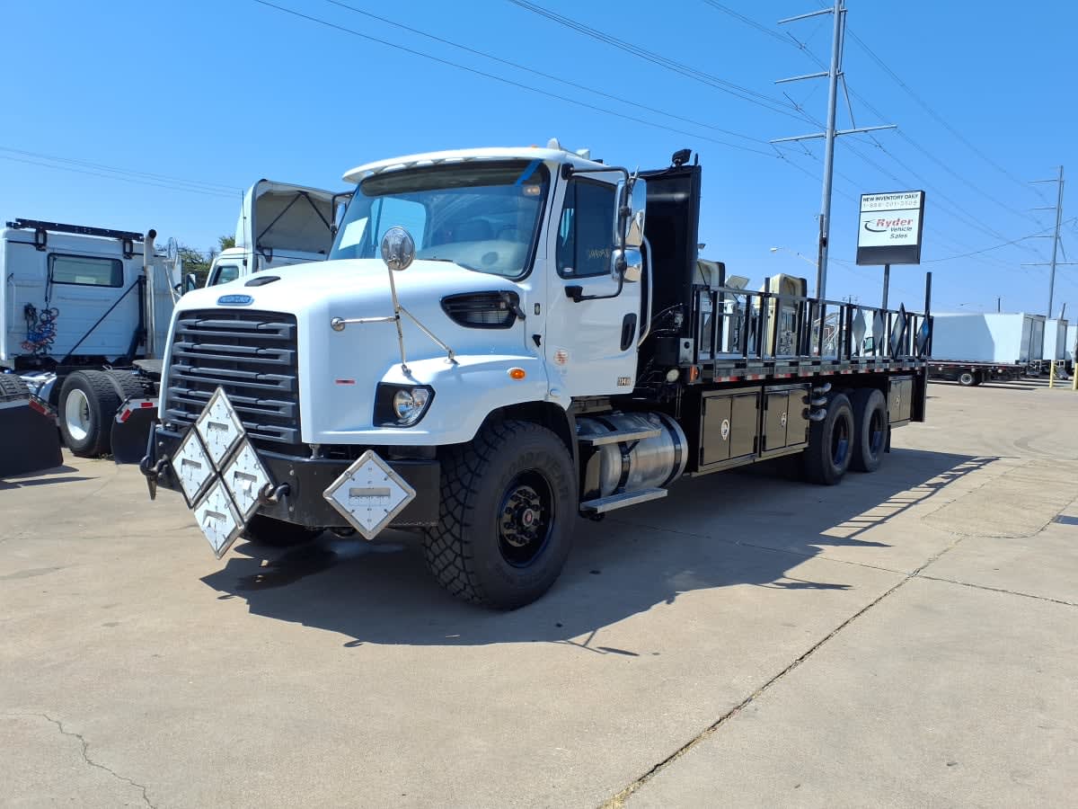 2020 Freightliner 114SD in Dallas, TX