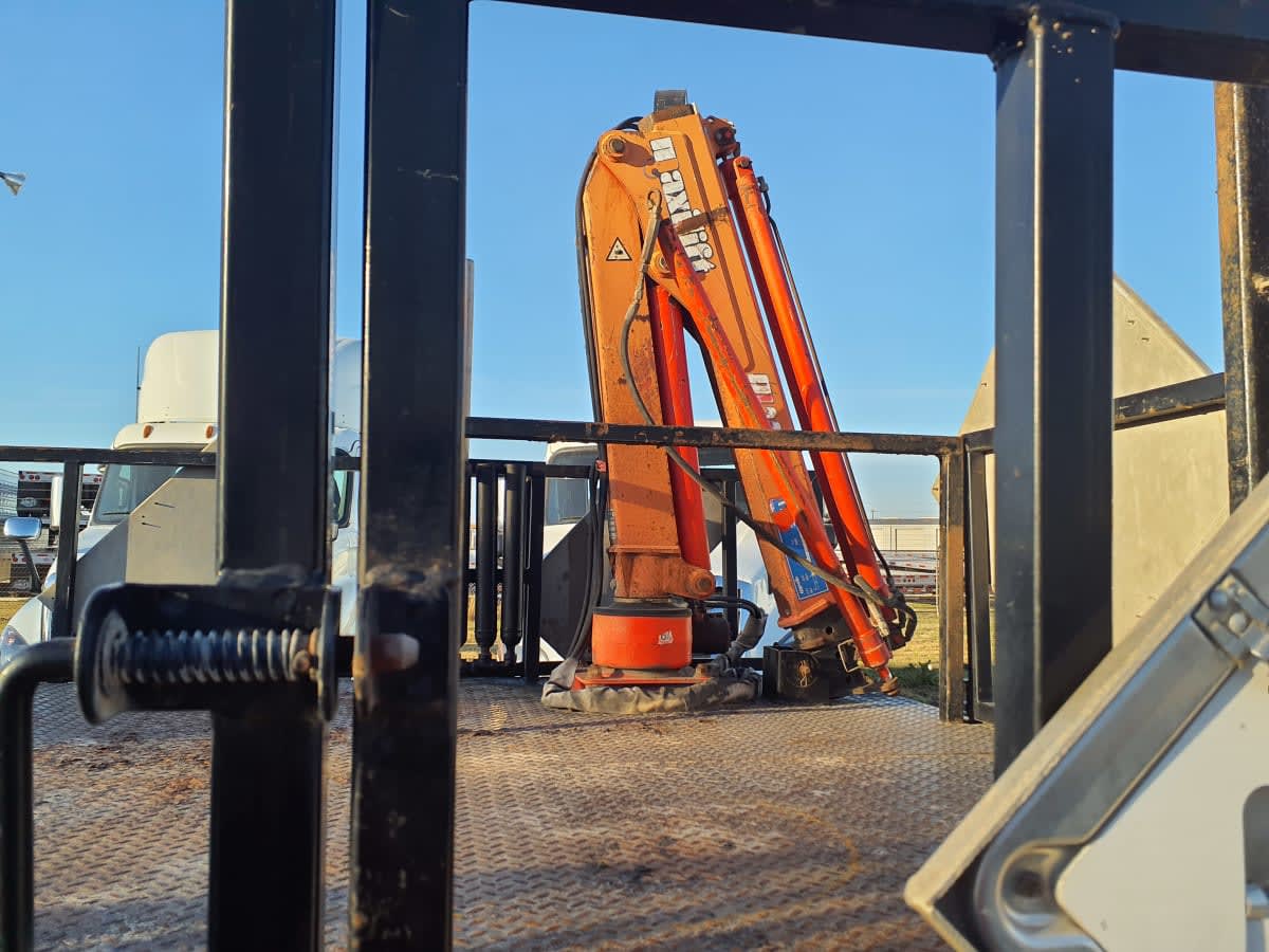 2020 Freightliner/Mercedes 114SD 299099