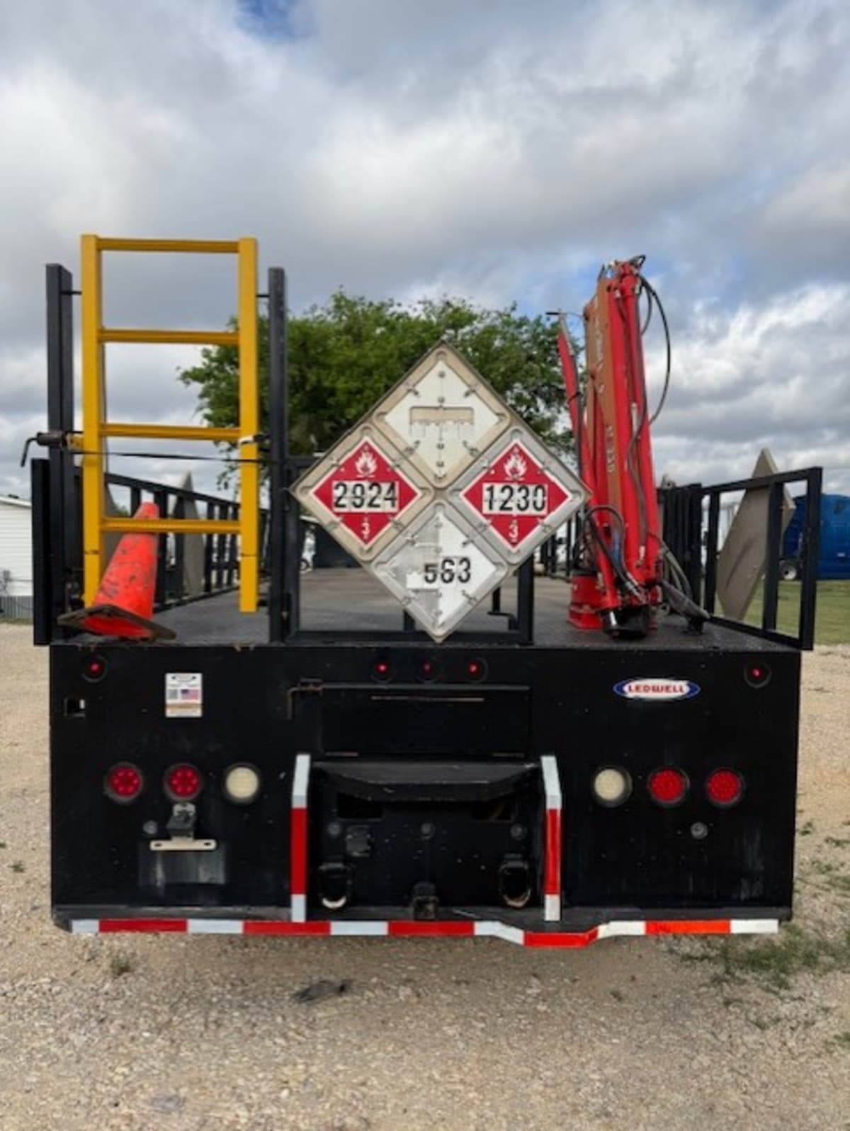 2020 Freightliner/Mercedes 114SD 299102