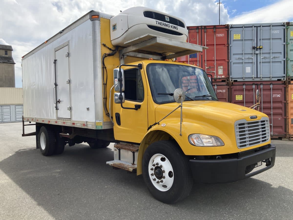 2021 Freightliner M2 106 in Springfield, MA — photo 3
