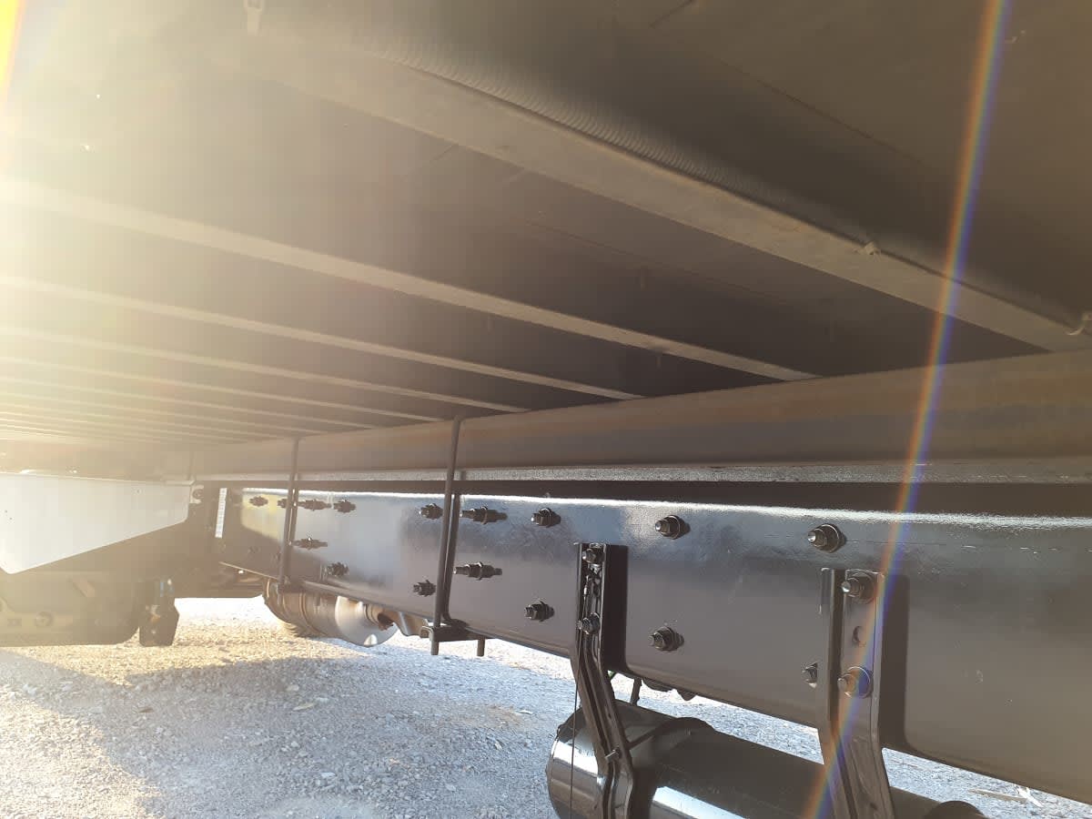 2021 Freightliner M2 106 299522
