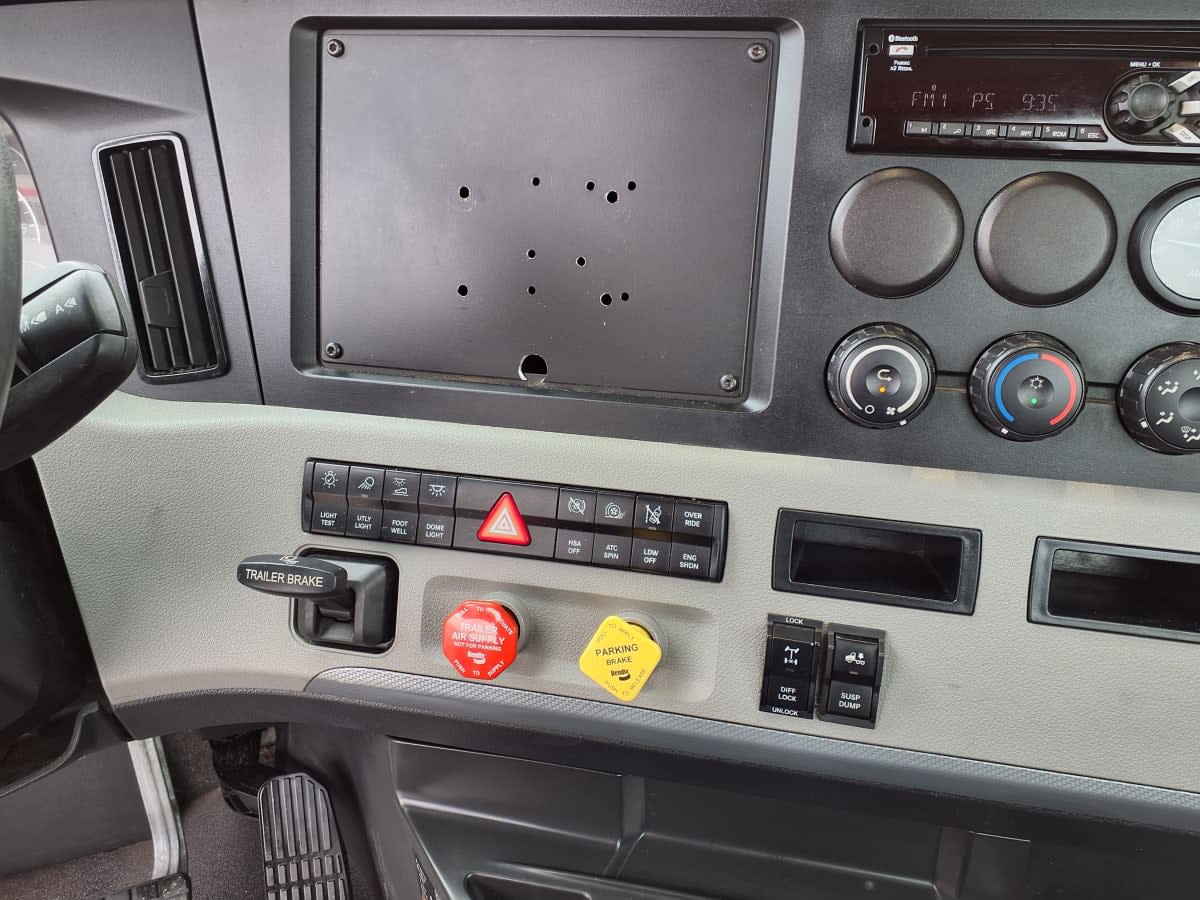 2021 Freightliner/Mercedes CASCADIA PX12642ST 299969