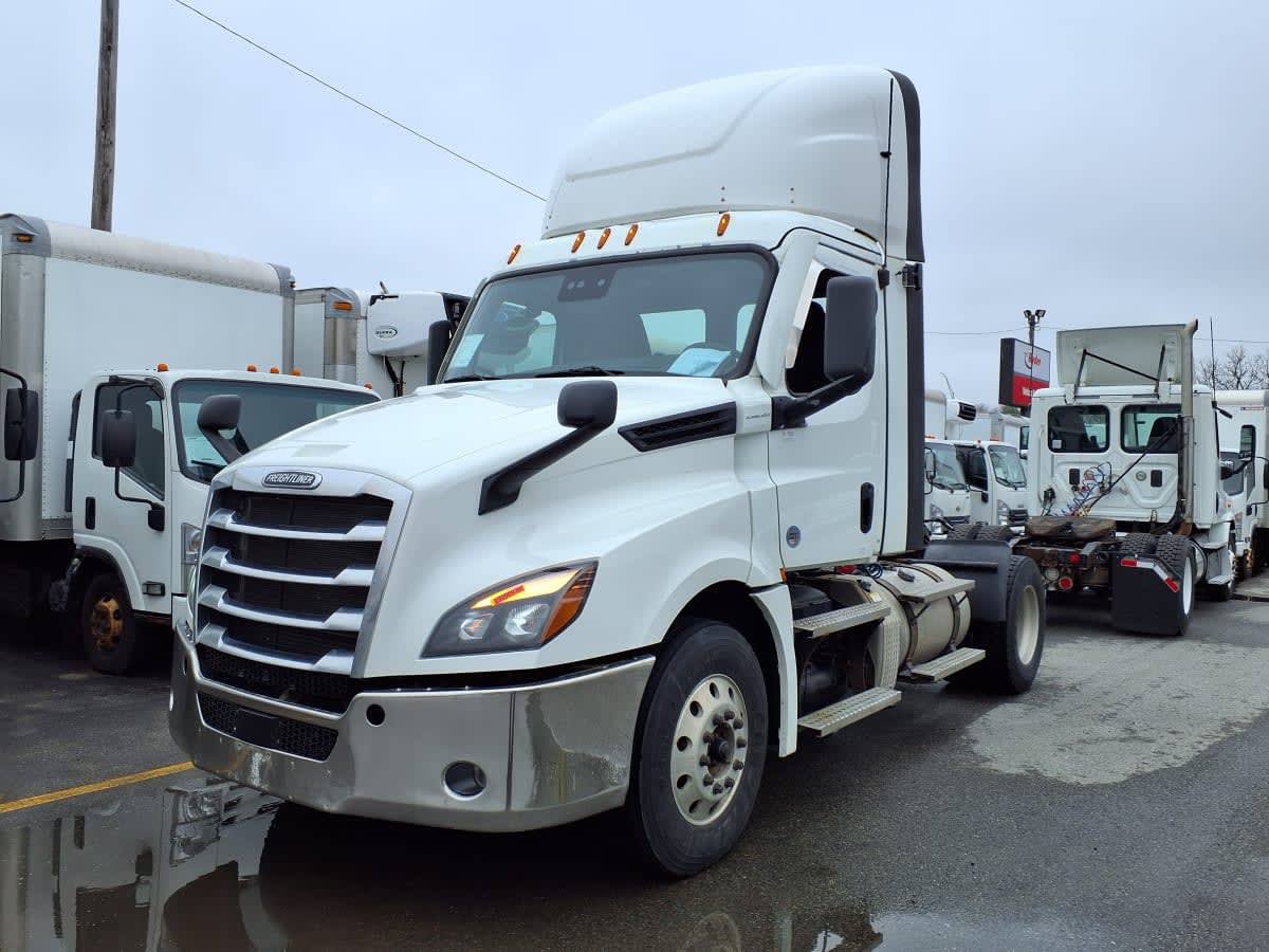 2021 Freightliner/Mercedes CASCADIA PX12642ST 299969