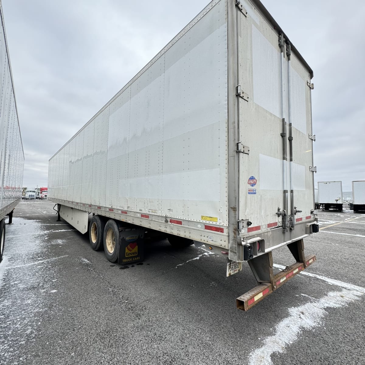 2015 Utility Trailers 4000DX 53/162/102 301689